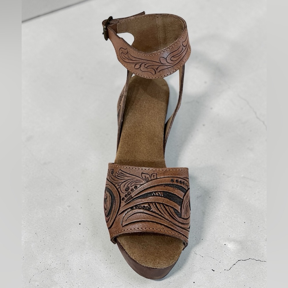 Western hand tooled leather wedge summer sandals SOLD OUT -6 - Picture 7 of 10